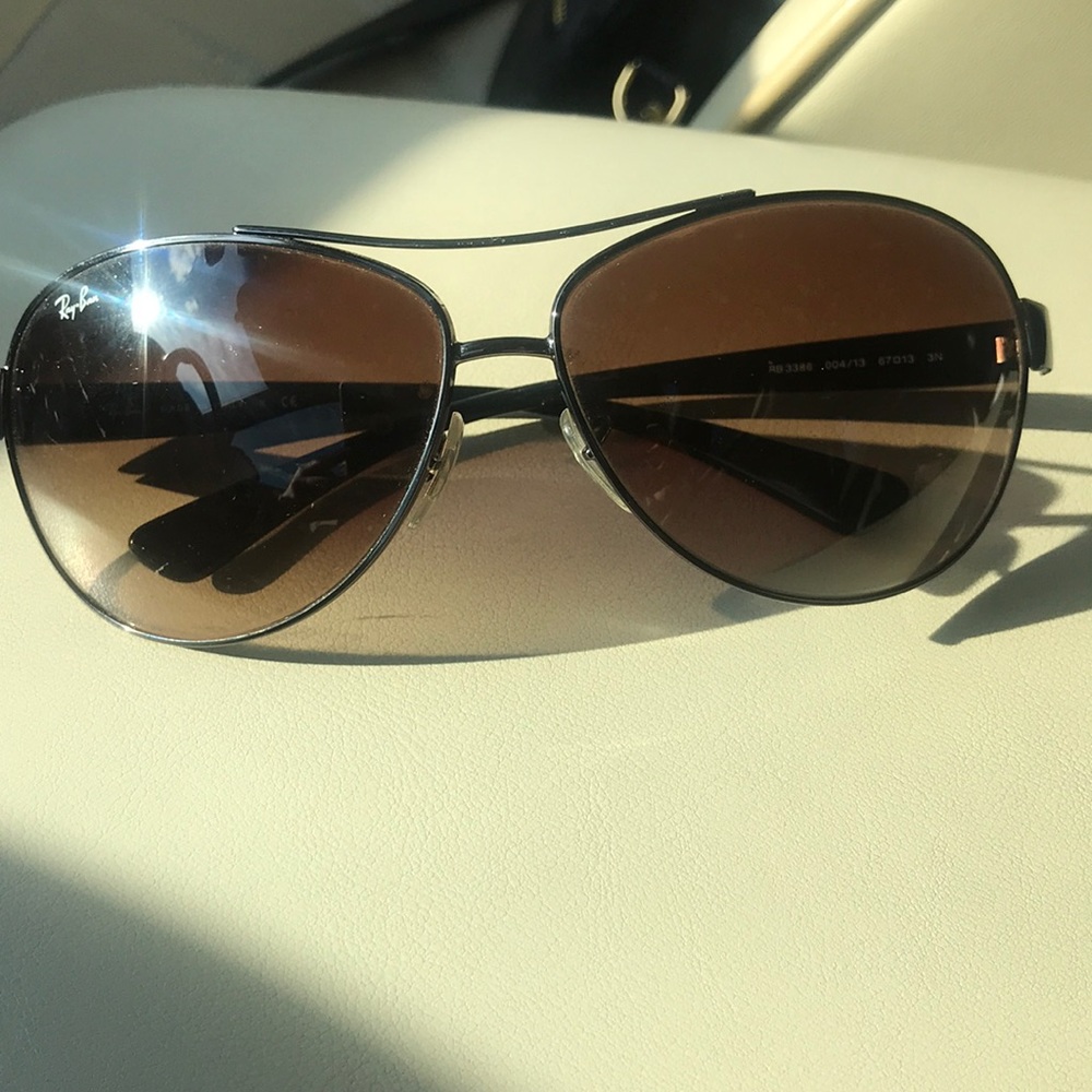 Ray Ban